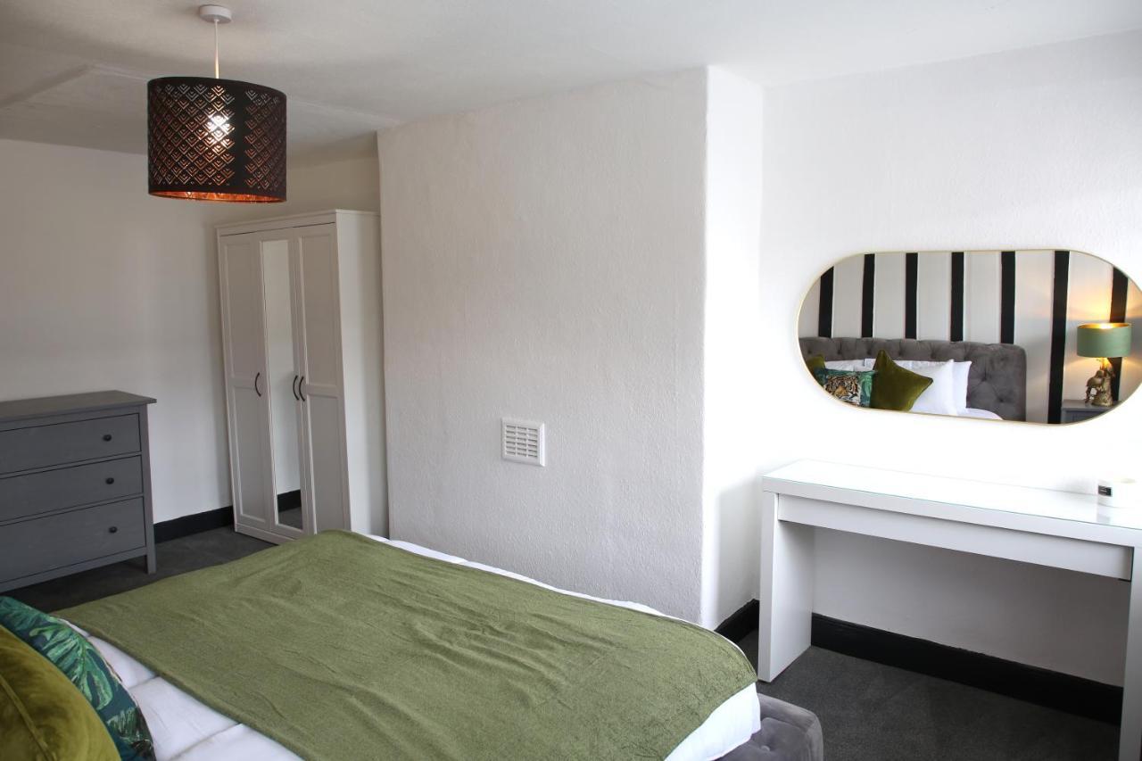 Luxury 3 Bed Apartment In The Heart Of 스탬포드 외부 사진