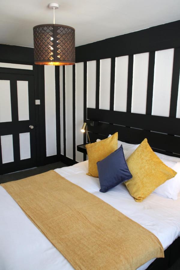 Luxury 3 Bed Apartment In The Heart Of 스탬포드 외부 사진